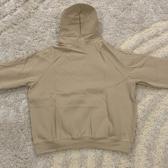 Essentials Fear of God Cream Front Logo Hoodie Pullover Mens Sizes S, M L - Picture 2 of 2